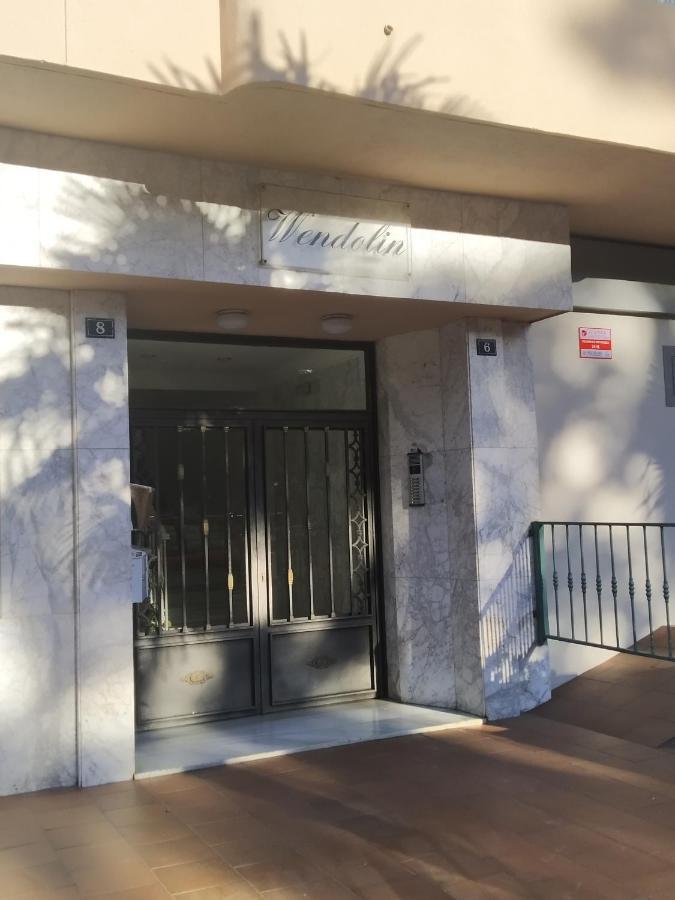 Wendolin Marbella Apartment ภายนอก รูปภาพ